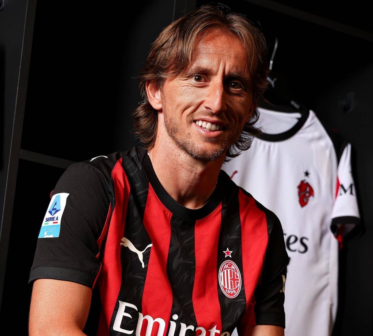 曝曼联欲3500万签葡萄牙逆转功臣！曾是英超水货，阿莫林让其重生